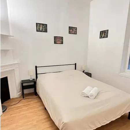 Apartment Lisbonne - Cosy A Reims