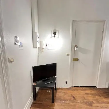 Apartment Lisbonne - Cosy A *